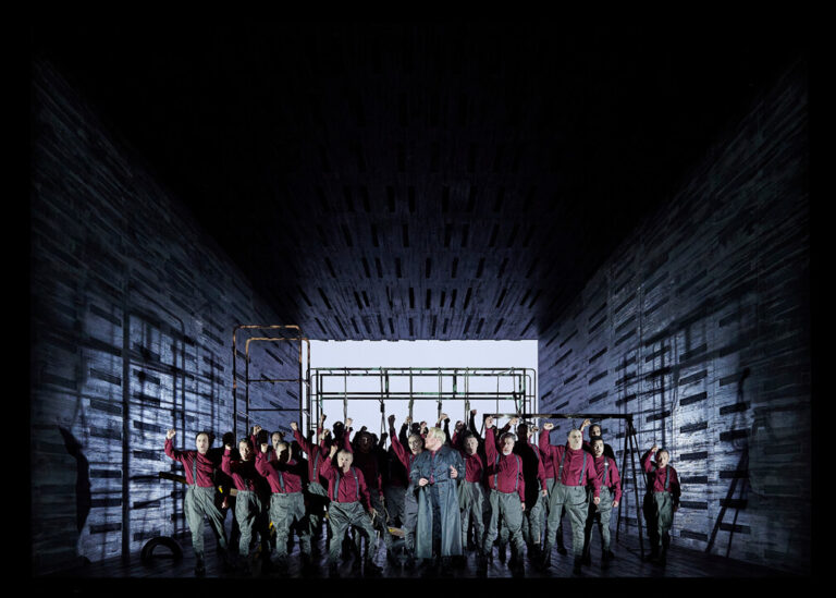 stutt_trovatore_hpo0931-1