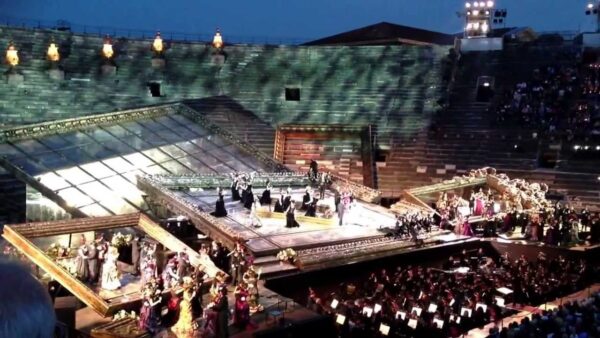 LA TRAVIATA | Arena Verona Festival