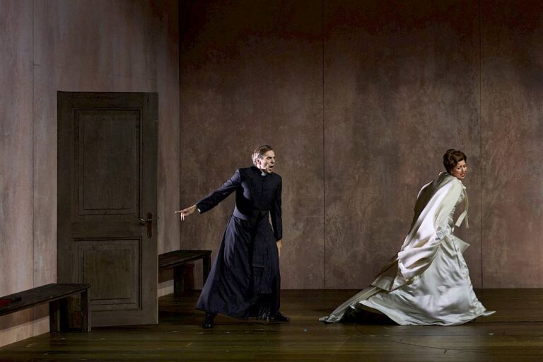 manon_wa_c_herwig_prammer_r1_1540.0x800
