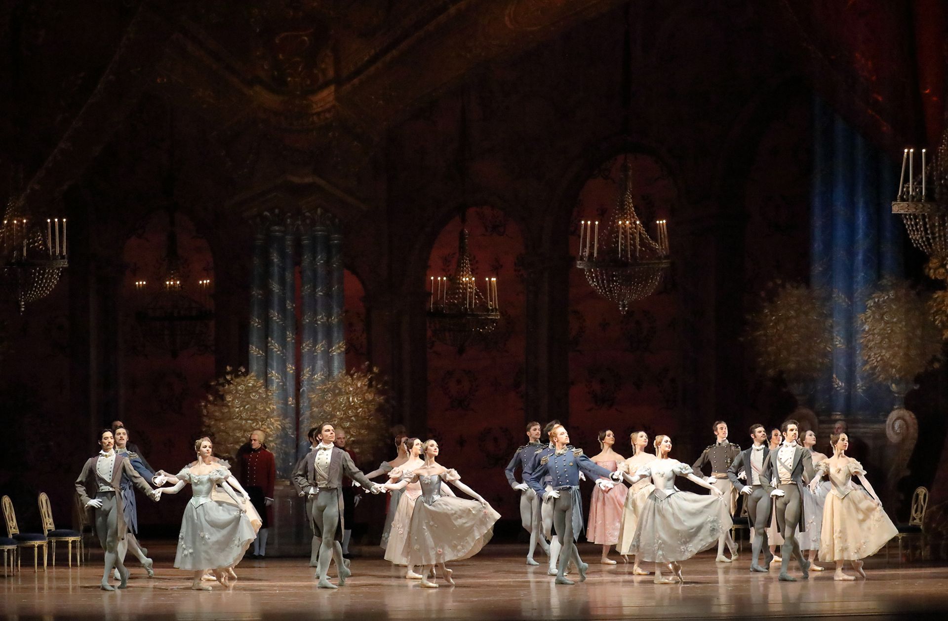 ONEGIN | Bayerische Staatsoper