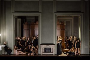 Couverture TRAVIATA